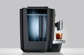 JURA X10 Dark Inox koffiemachine - Beste volautomatische koffiemachine met 36 koffiespecialiteiten, inclusief Cold Brew en One-Touch Lungo-functie voor professioneel gebruik.